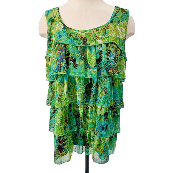 Monroe & Main Woman's Green Front Ruffle Chiffon Tank Blouse Size 1X Fully Lined - Picture 1 of 7